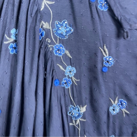 Free People Kiss From A Rose Embroidered Floral Tunic Top In Navy Blue Size S - Picture 8 of 11